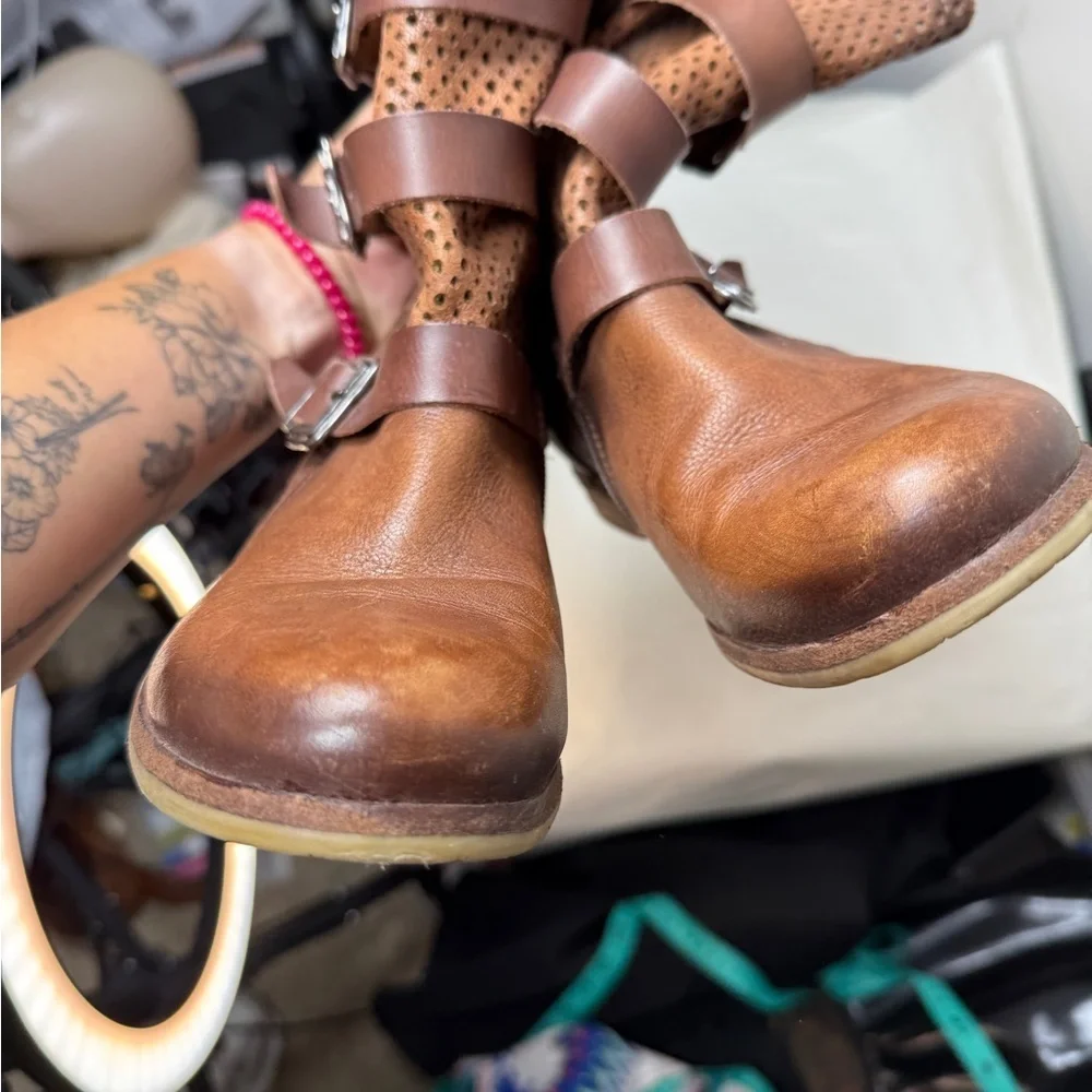 Gelmini Girls Laser Cut Leather Calf Boots Made in London Sz 36 or US 4